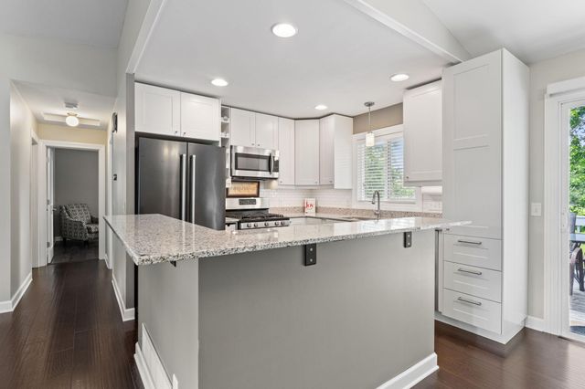 9486 Van Buren Street NE, Blaine, MN 55434