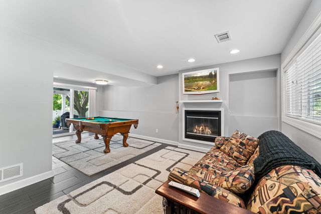 9486 Van Buren Street NE, Blaine, MN 55434