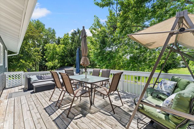 9486 Van Buren Street NE, Blaine, MN 55434