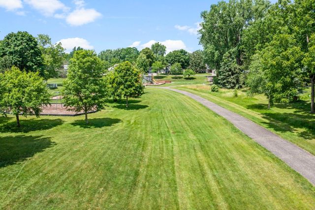 9486 Van Buren Street NE, Blaine, MN 55434