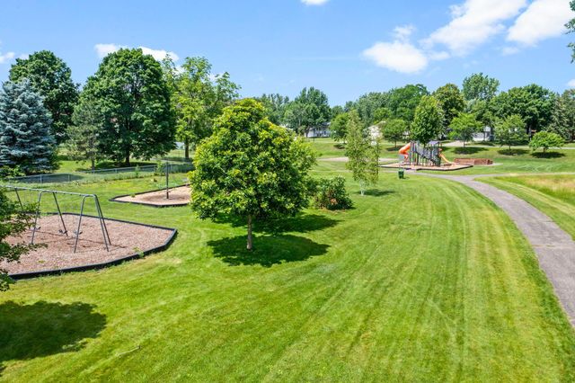 9486 Van Buren Street NE, Blaine, MN 55434