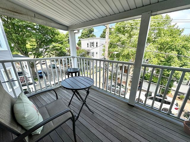 24 Madison Ave 3, Cambridge, MA 02140