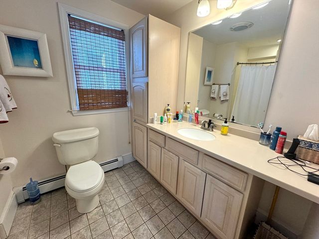 24 Madison Ave 3, Cambridge, MA 02140