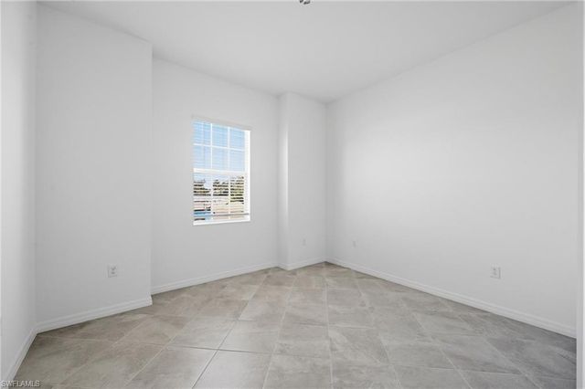 15721 Raveneli CT, Fort Myers, FL 33908