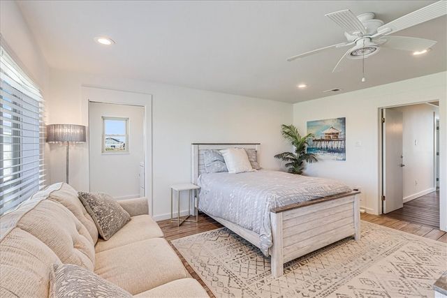 236 Dolphin Lane, Port Aransas, TX 78373