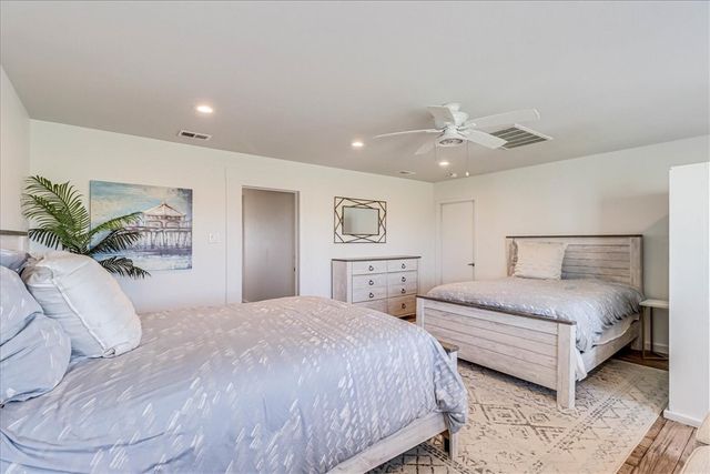 236 Dolphin Lane, Port Aransas, TX 78373