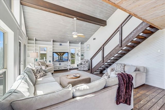 236 Dolphin Lane, Port Aransas, TX 78373