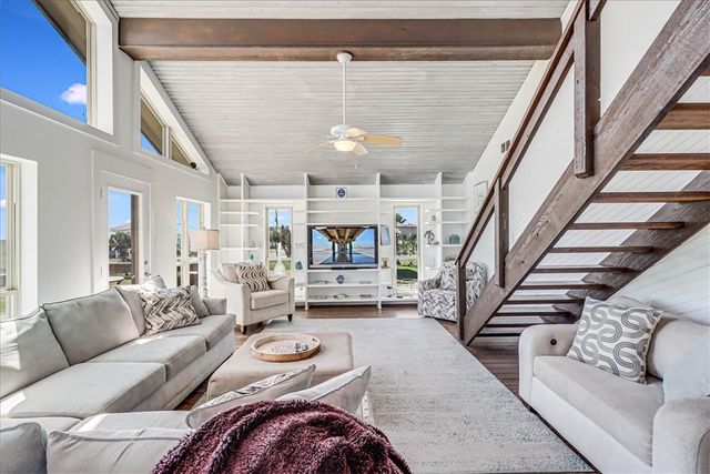 236 Dolphin Lane, Port Aransas, TX 78373