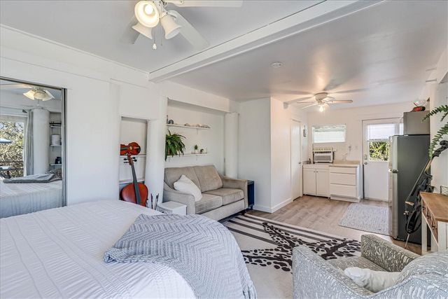 236 Dolphin Lane, Port Aransas, TX 78373