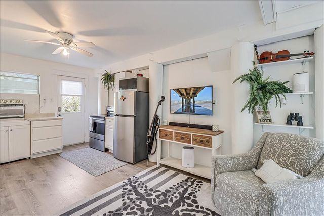 236 Dolphin Lane, Port Aransas, TX 78373