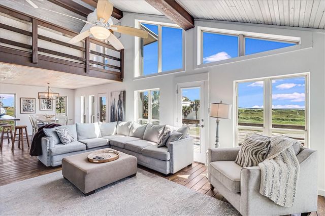 236 Dolphin Lane, Port Aransas, TX 78373