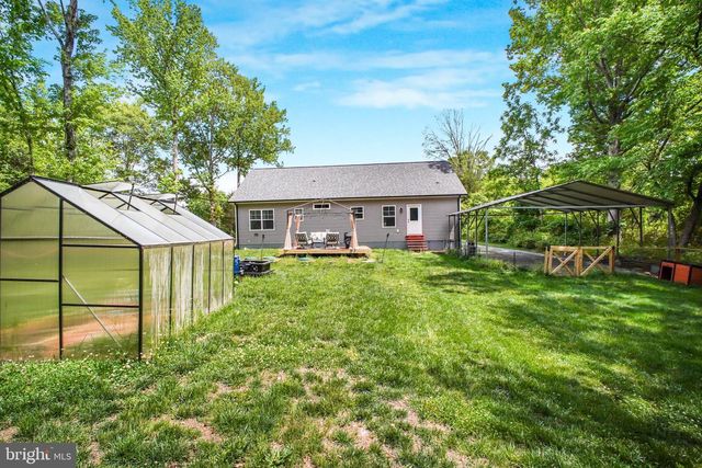 7264 MACEDONIA RD, Woodford, VA 22580