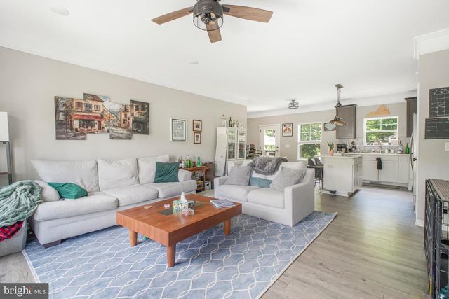 7264 MACEDONIA RD, Woodford, VA 22580