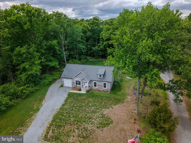 7264 MACEDONIA RD, Woodford, VA 22580