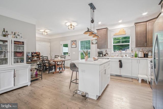 7264 MACEDONIA RD, Woodford, VA 22580