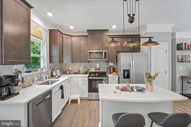7264 MACEDONIA RD, Woodford, VA 22580