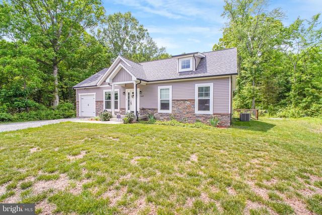 7264 MACEDONIA RD, Woodford, VA 22580