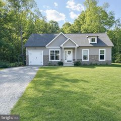 7264 MACEDONIA RD, Woodford, VA 22580