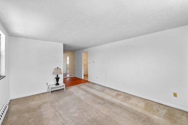 14 Leonard Rd 14, Boxborough, MA 01719