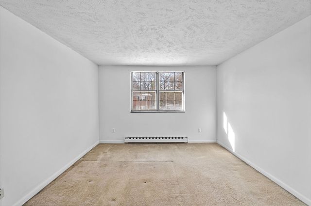 14 Leonard Rd 14, Boxborough, MA 01719