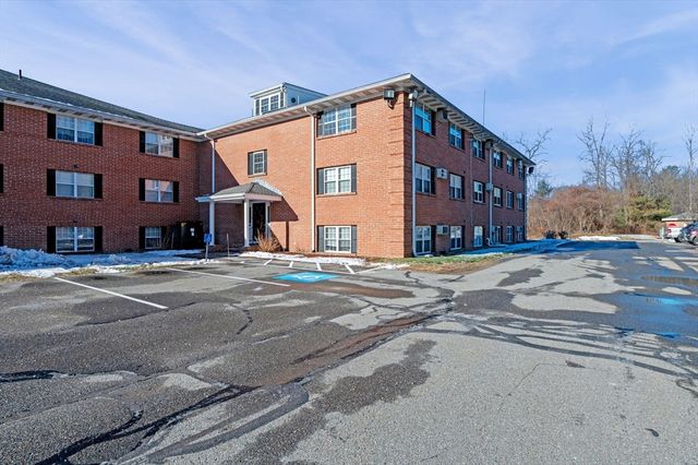 14 Leonard Rd 14, Boxborough, MA 01719