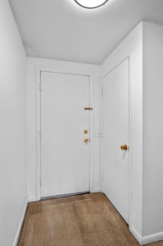 14 Leonard Rd 14, Boxborough, MA 01719