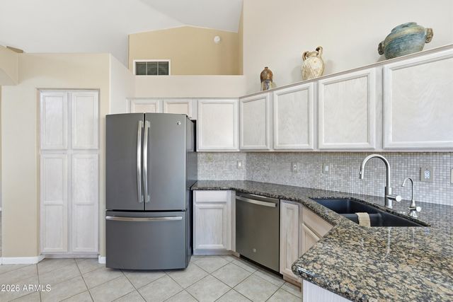 6329 S SANDTRAP Drive, Gold Canyon, AZ 85118