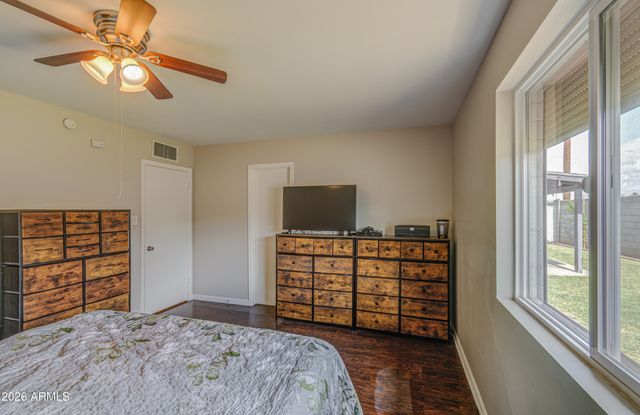 2077 W HIDALGO Avenue, Phoenix, AZ 85041