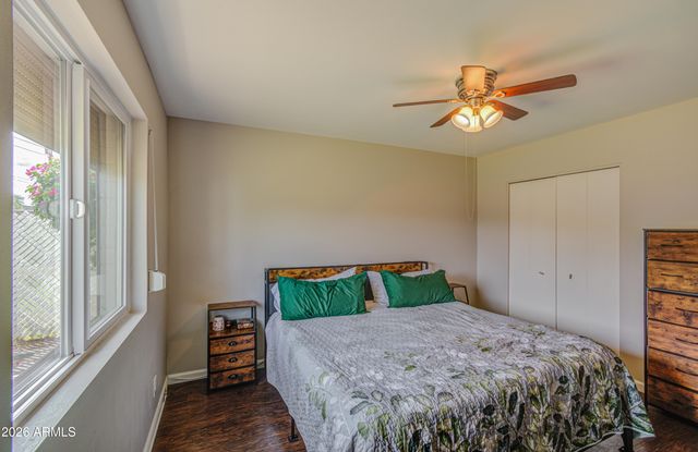 2077 W HIDALGO Avenue, Phoenix, AZ 85041