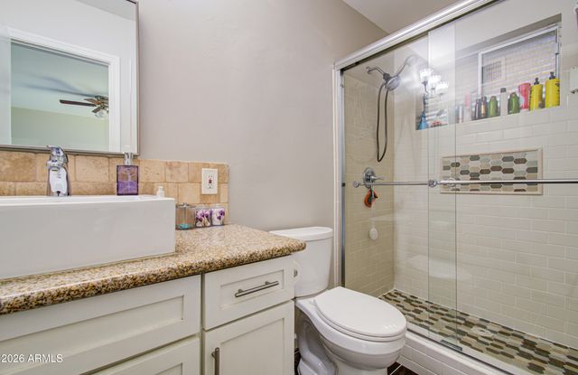 2077 W HIDALGO Avenue, Phoenix, AZ 85041
