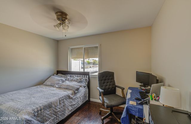2077 W HIDALGO Avenue, Phoenix, AZ 85041