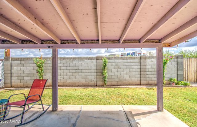 2077 W HIDALGO Avenue, Phoenix, AZ 85041