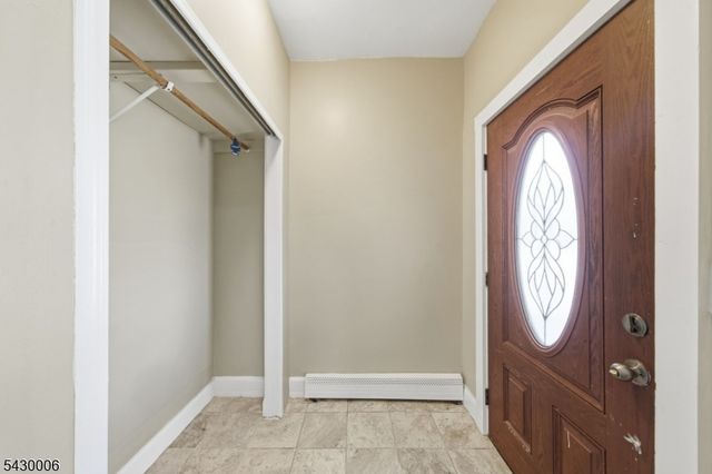 82 Pequannock St, Dover Town, NJ 07801