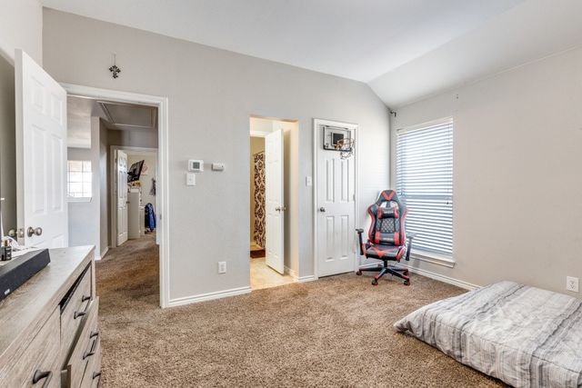 1121 Hidden Glen Court, Burleson, TX 76028