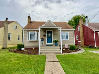 2521 Grandview AVENUE, Harmony Twp, PA 15003