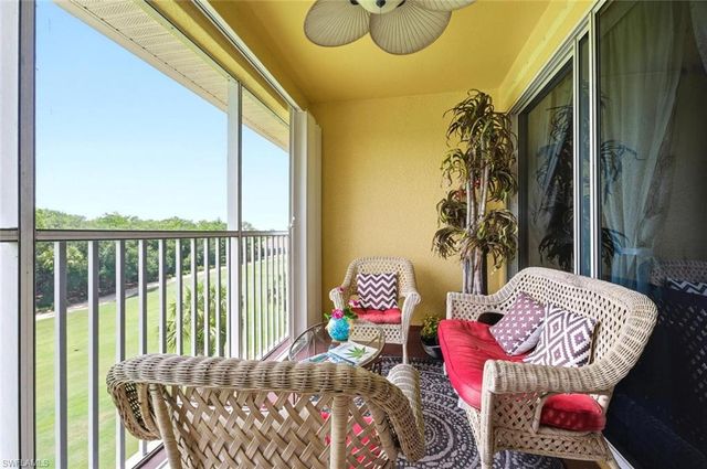 6828 Sterling Greens PL 4405, Naples, FL 34104