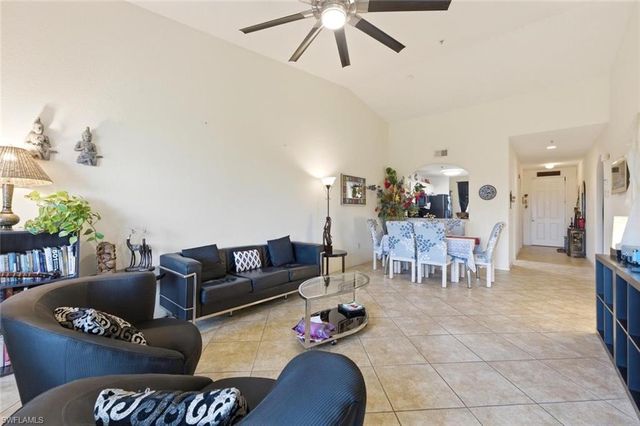6828 Sterling Greens PL 4405, Naples, FL 34104