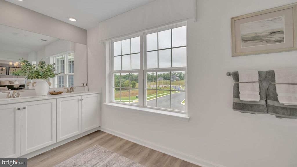 145 GRANTWAY DR, York, PA 17315