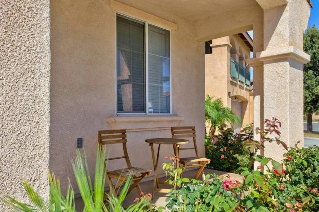 1441 Albillo Loop, Perris, CA 92571