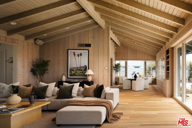 4217 Avenue Del Mar, Carpinteria, CA 93013