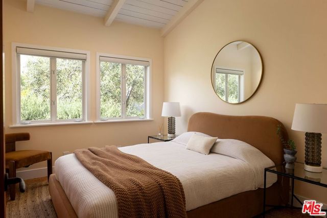 4217 Avenue Del Mar, Carpinteria, CA 93013