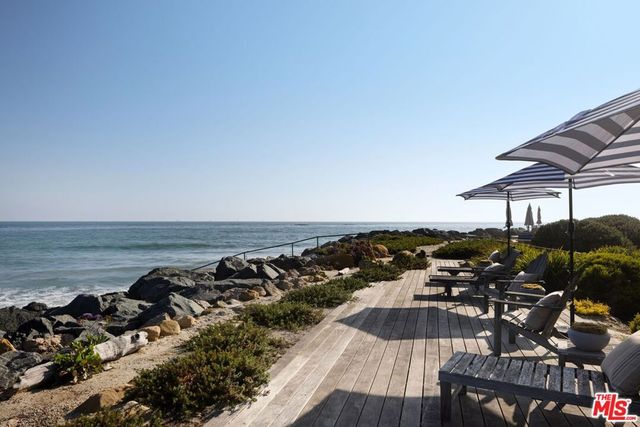 4217 Avenue Del Mar, Carpinteria, CA 93013