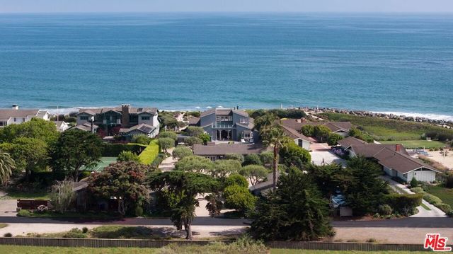 4217 Avenue Del Mar, Carpinteria, CA 93013