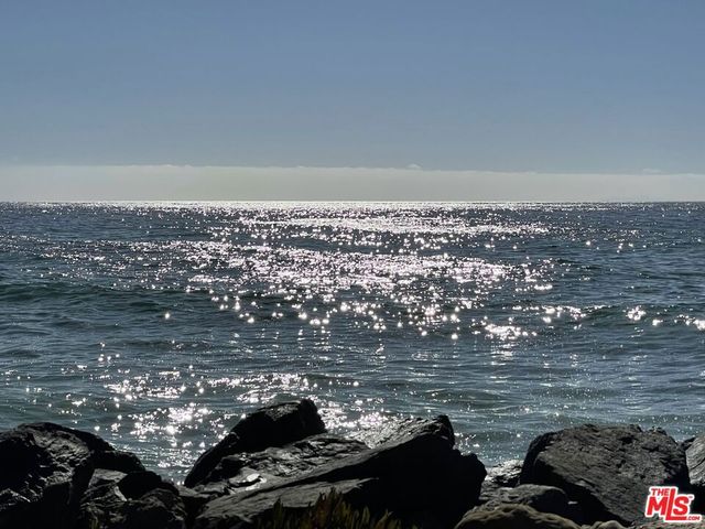 4217 Avenue Del Mar, Carpinteria, CA 93013