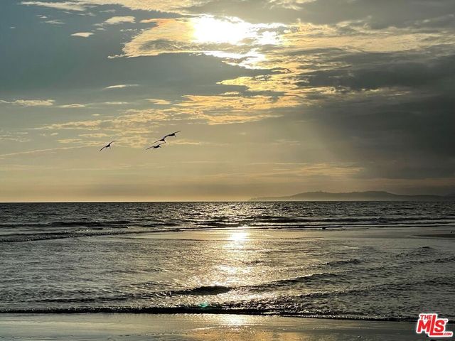 4217 Avenue Del Mar, Carpinteria, CA 93013