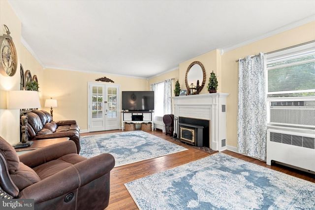 3021 WINCHESTER AVE, Philadelphia, PA 19136