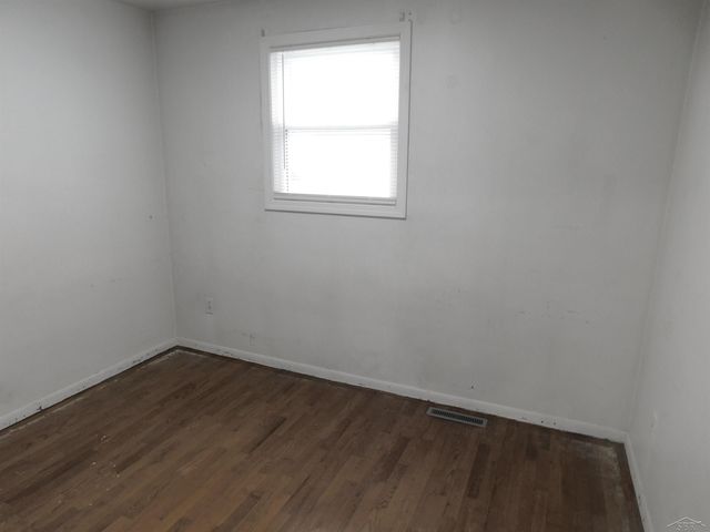 923 Fraser Street, Bay City, MI 48708