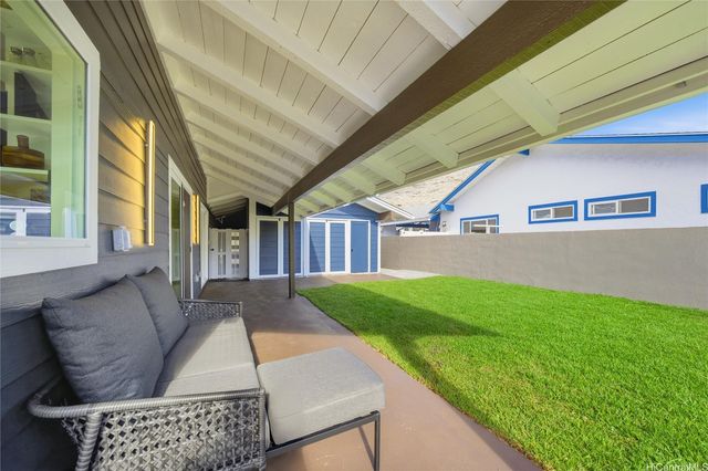 7203 Opaekaa Street, Honolulu, HI 96825
