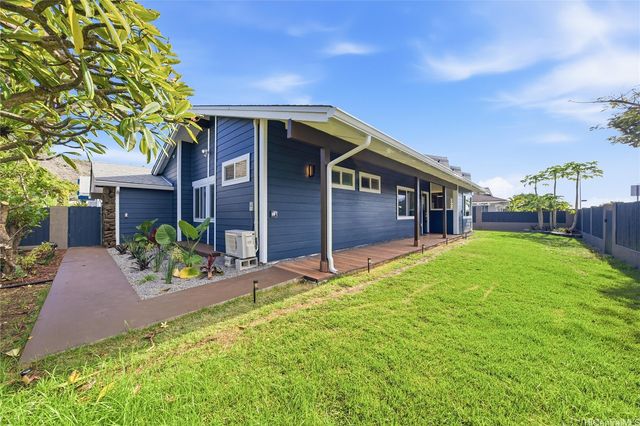 7203 Opaekaa Street, Honolulu, HI 96825