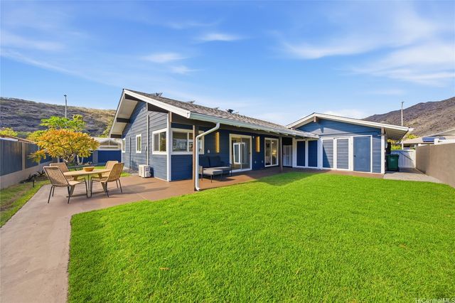 7203 Opaekaa Street, Honolulu, HI 96825